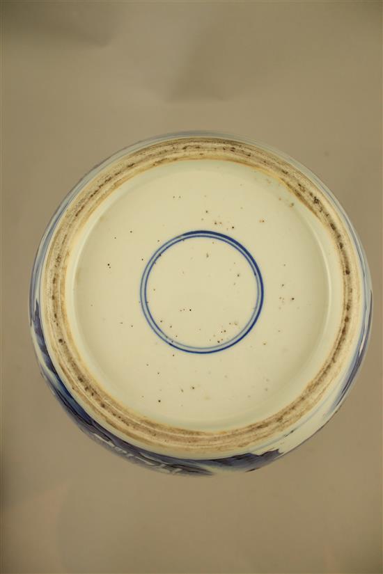 A Chinese blue and white ovoid jar, in Kangxi style, 23cm